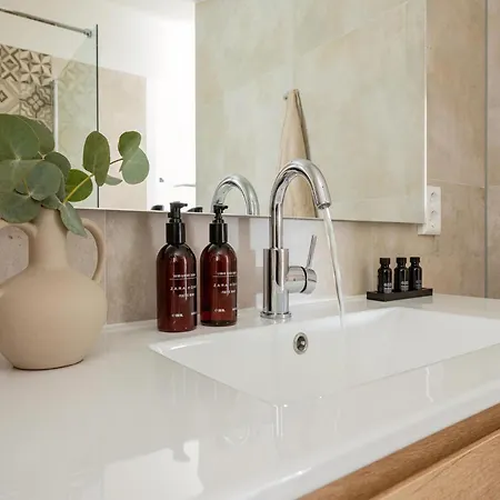 بيت للعطل Stylish Coastal With Garden *